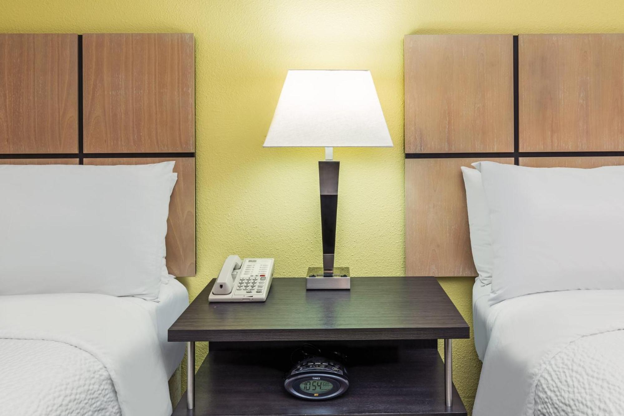 Candlewood Suites Tyler By Ihg Bagian luar foto