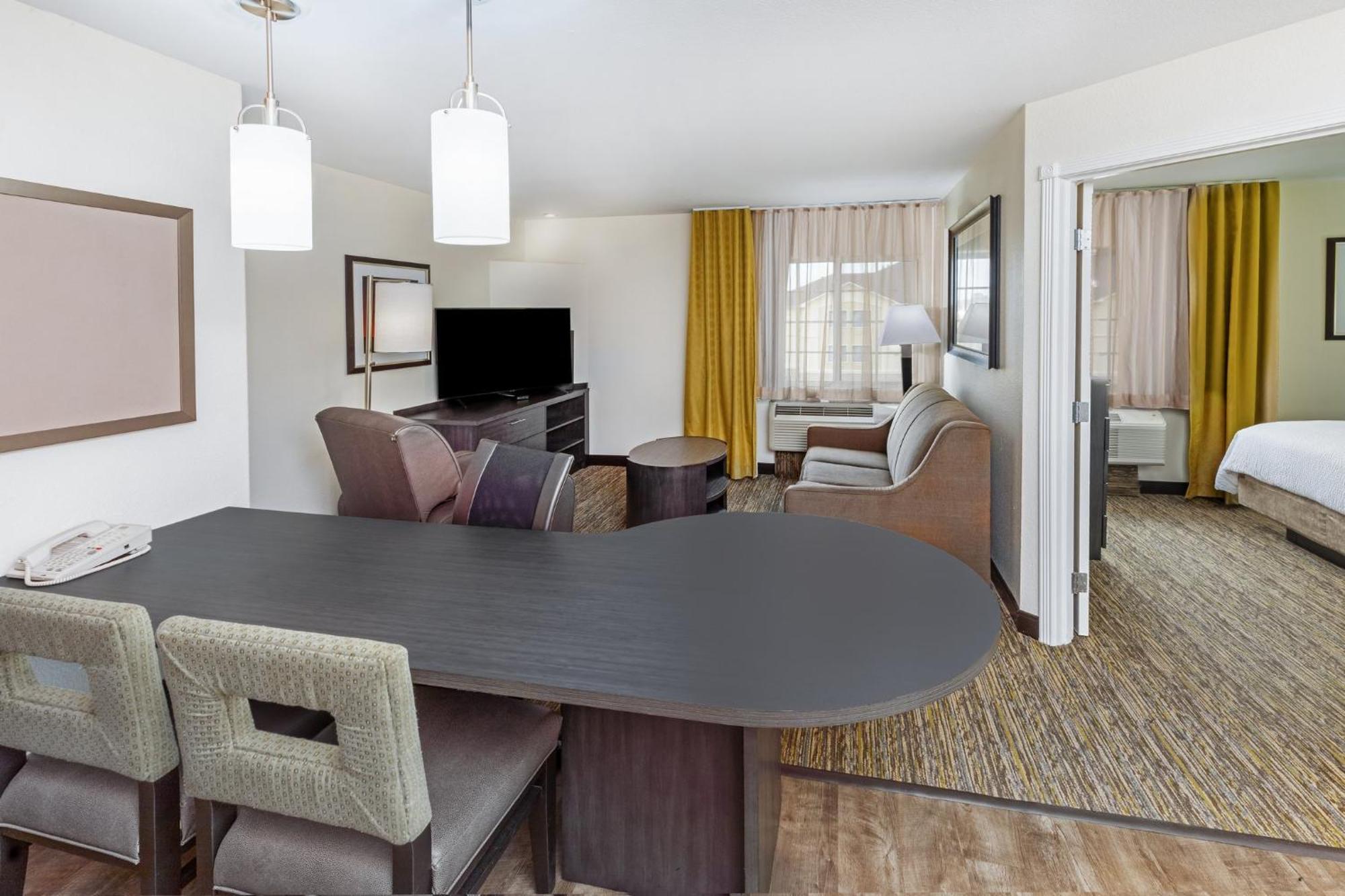 Candlewood Suites Tyler By Ihg Bagian luar foto