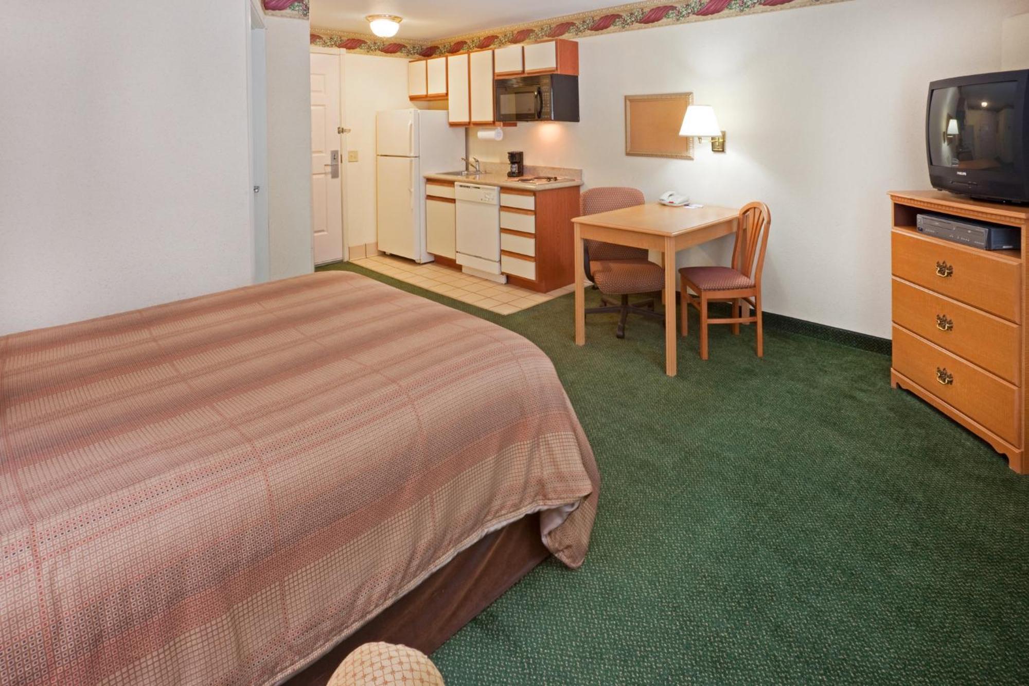 Candlewood Suites Tyler By Ihg Bagian luar foto