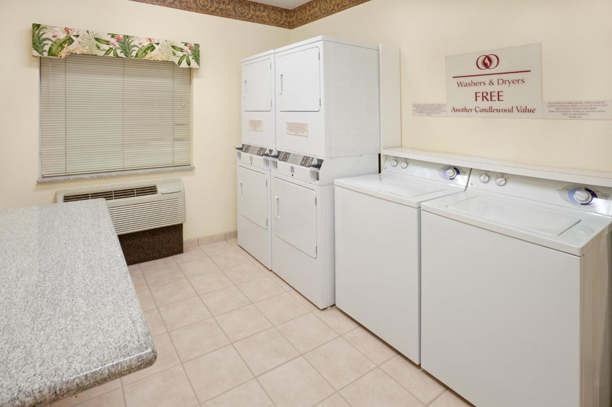 Candlewood Suites Tyler By Ihg Bagian luar foto