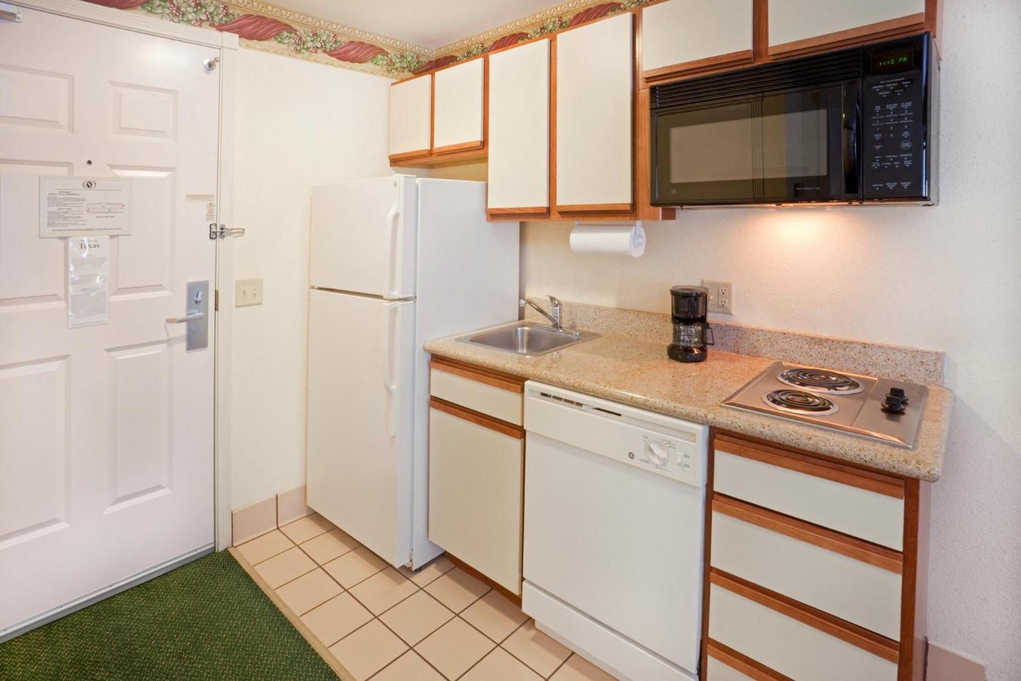 Candlewood Suites Tyler By Ihg Bagian luar foto